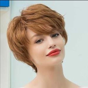 Meet your Posher, Anne